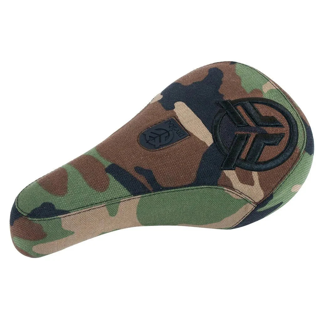 MID PIVOTAL LOGO SEAT - CAMO WITH RAISED BLACK EMBROIDERY