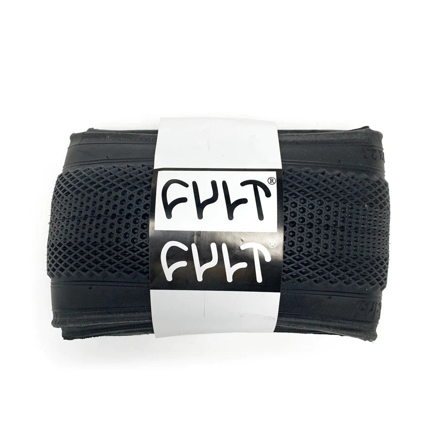 Cult Vans Tire