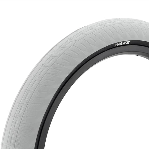 Kink Wake Tire