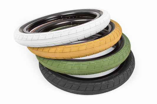 BSD Donnasqueak Tire