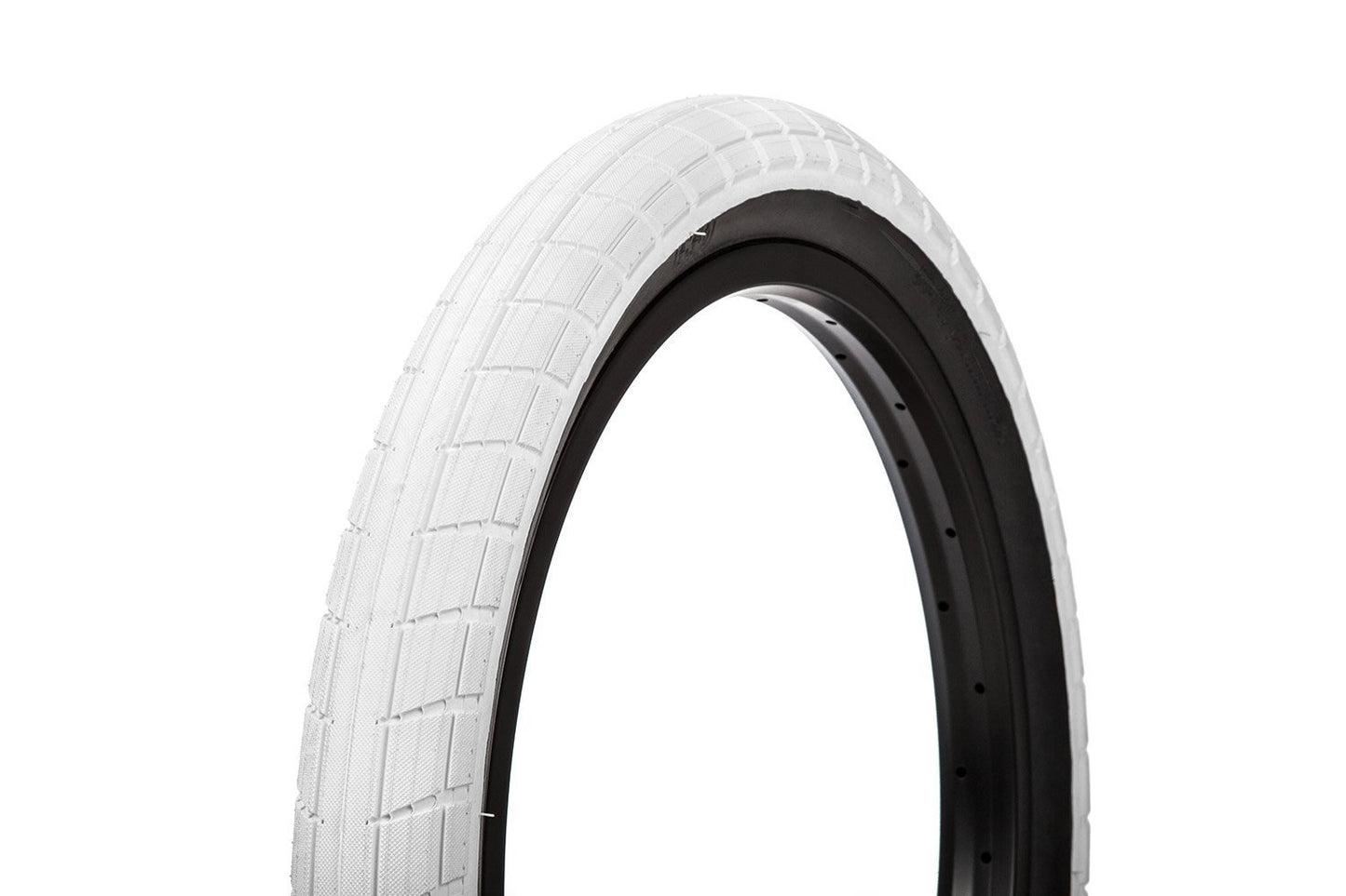 BSD Donnasqueak Tire