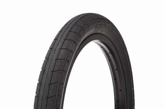 BSD Donnasqueak Tire